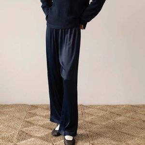 DONNI. Satiny Simple Pant in Navy